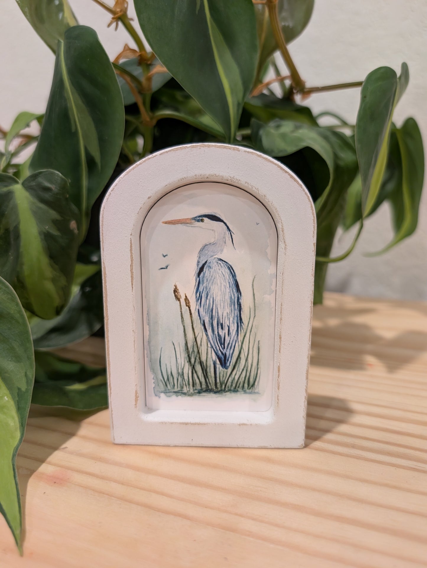 Mini Blue Heron in Reeds Art Print - Wood Arch Frame - Lora Cavallin Art