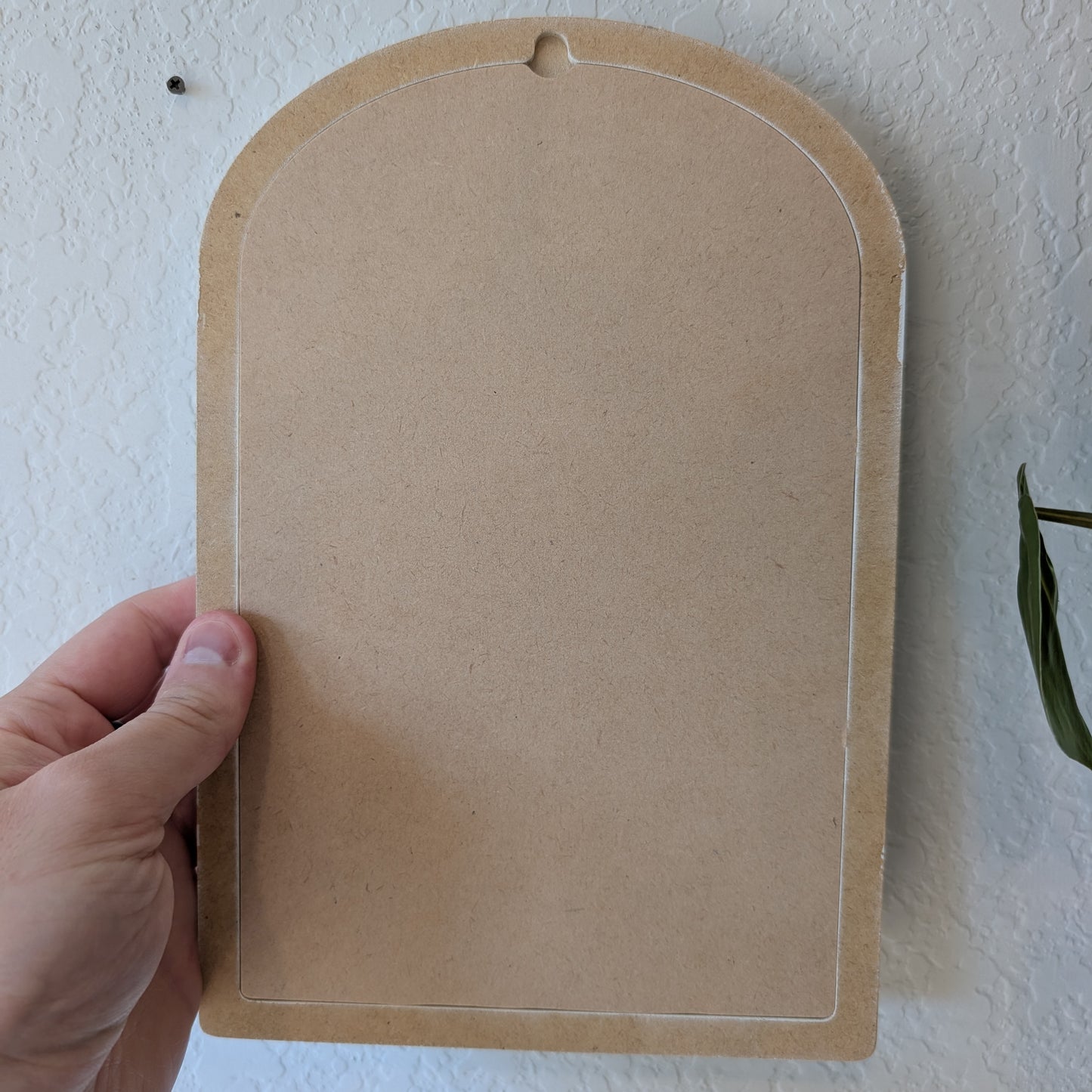 Loose Cardinal - Large Arched Frame