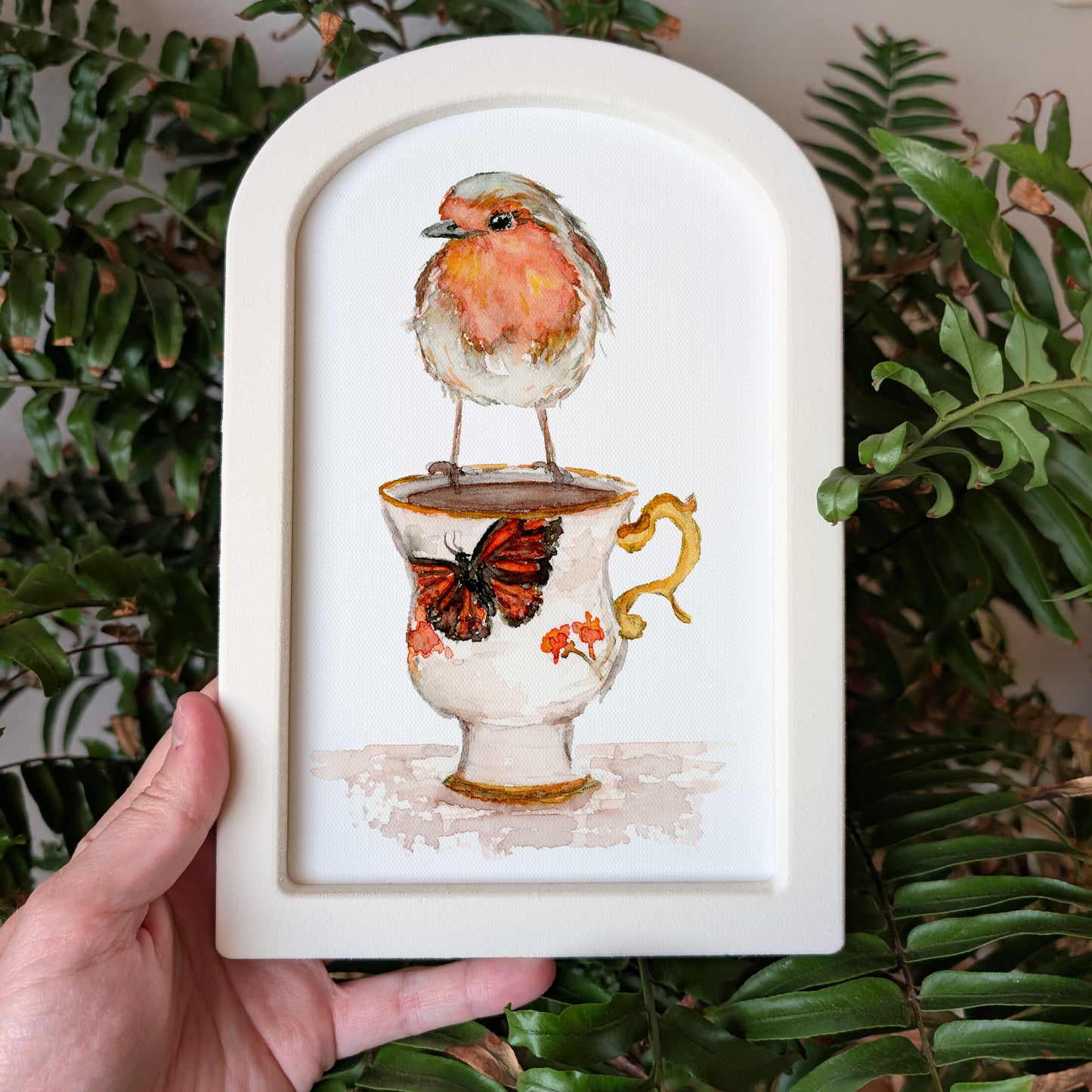 Robin on Teacup - Large Arched Framed Print