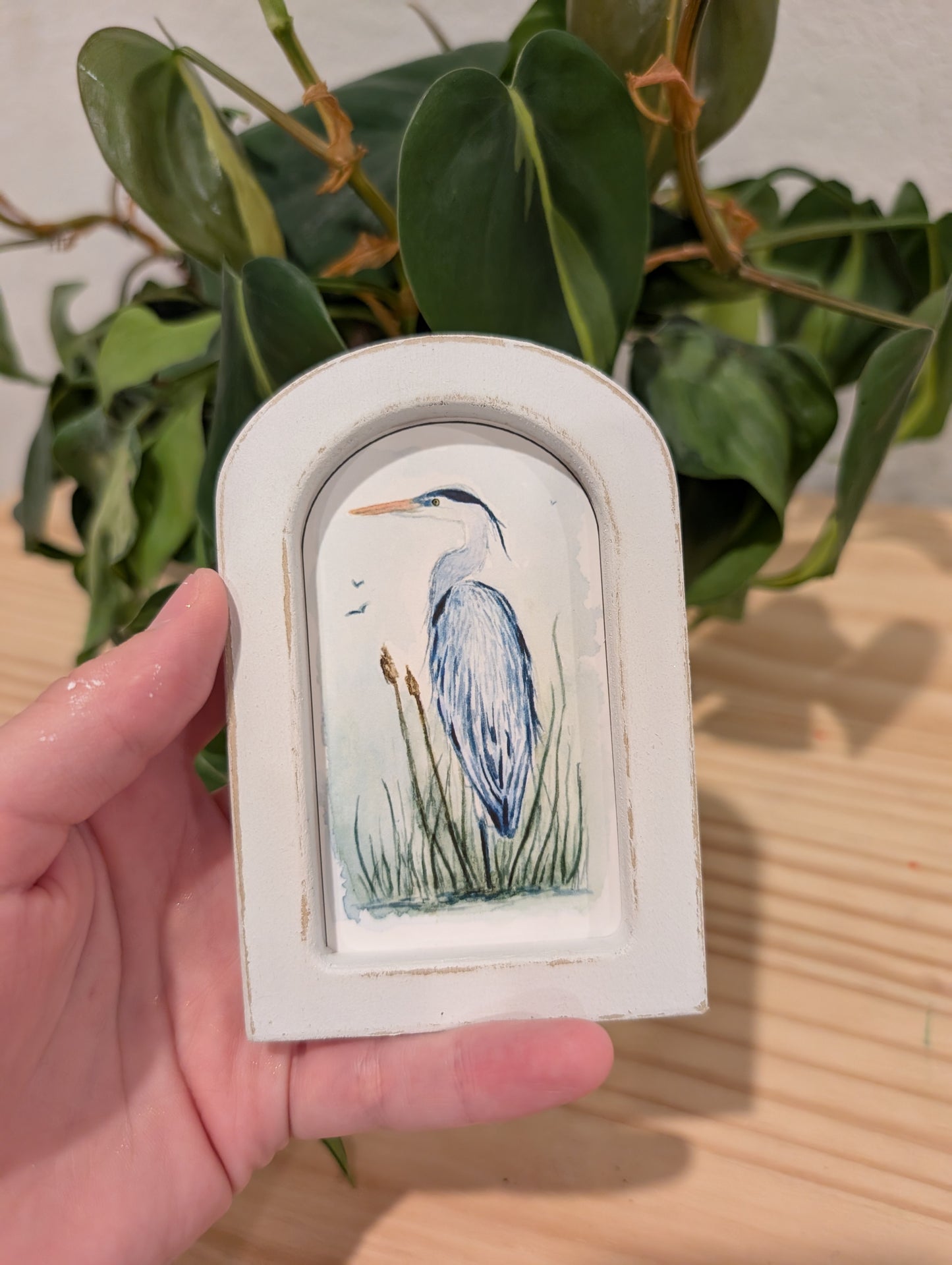 Mini Blue Heron in Reeds Art Print - Wood Arch Frame - Lora Cavallin Art