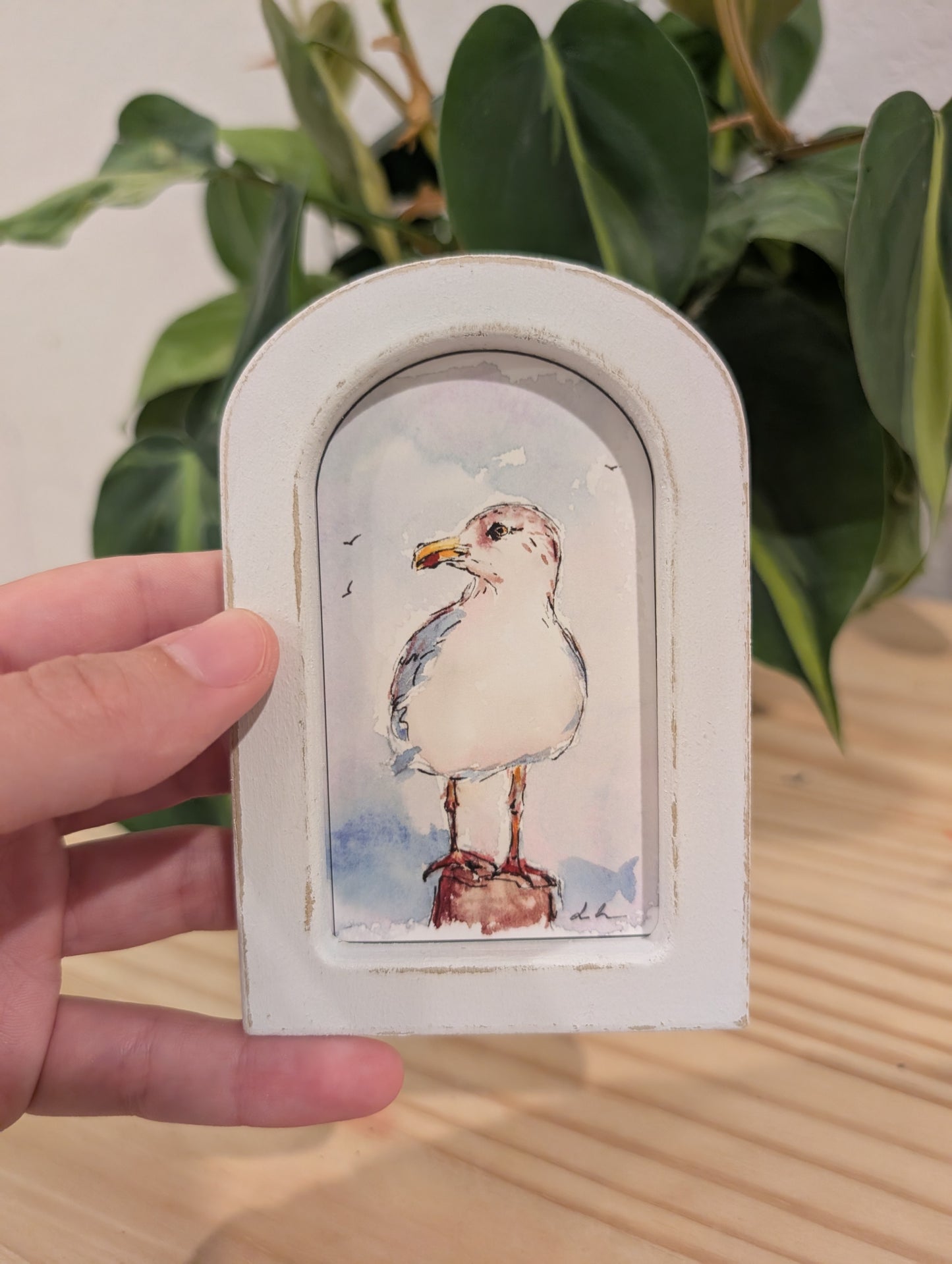 Mini Seagull Art Print - Wood Arch Frame - Lora Cavallin Art