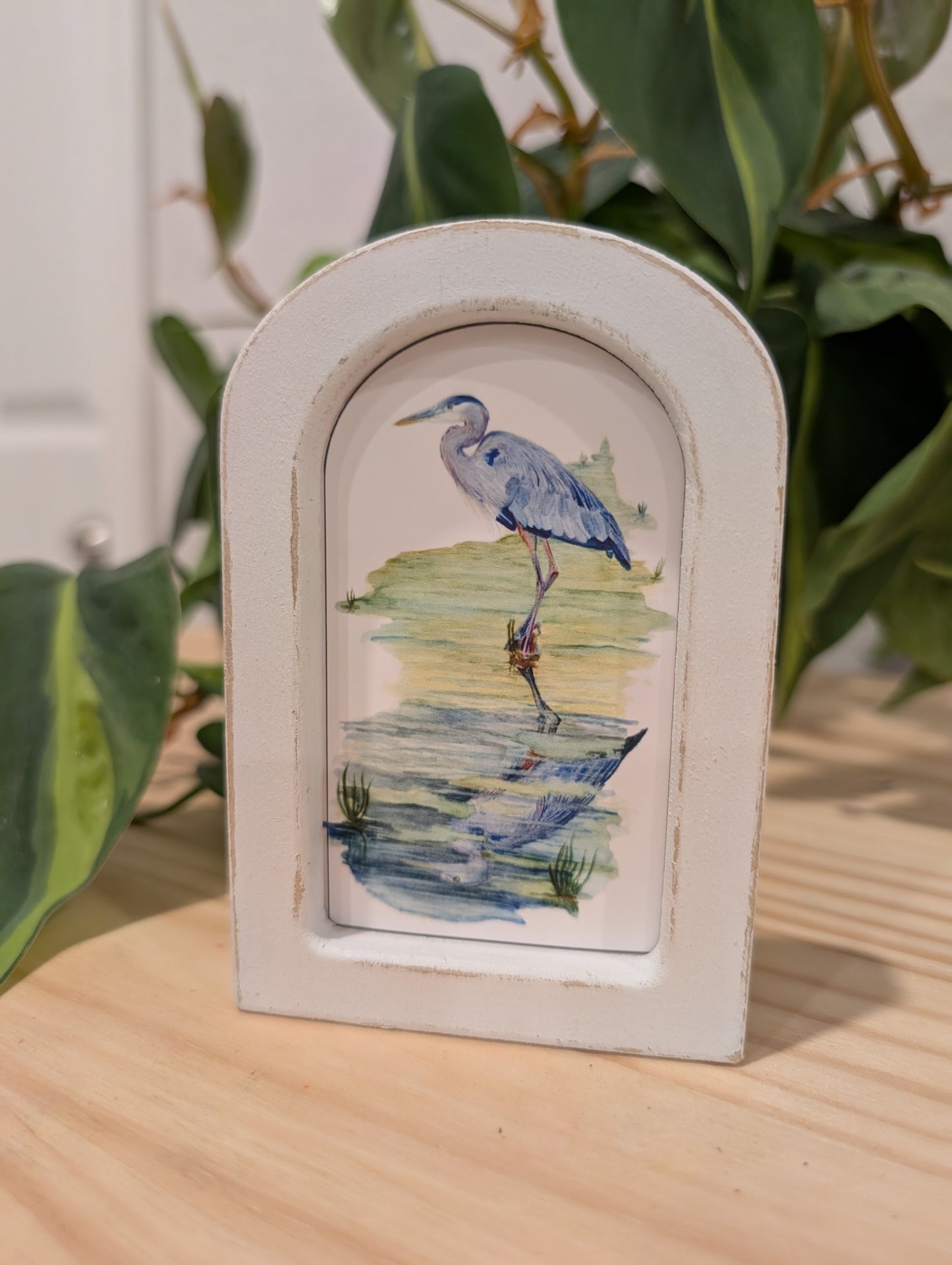 Mini Blue Heron in Creek Art Print - Wood Arch Frame - Lora Cavallin Art