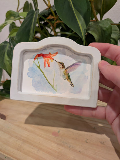 Mini Hummingbird Art Print - Wood Arch Frame - Lora Cavallin Art