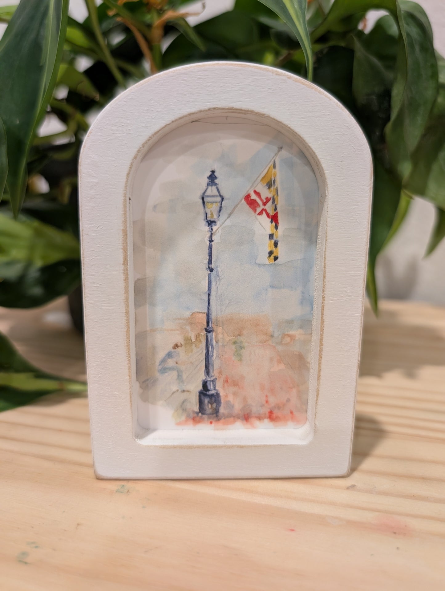 Mini Maryland Flag Art Print - Wood Arch Frame - Lora Cavallin Art